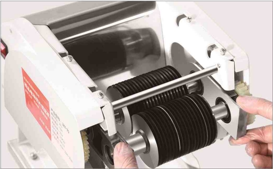 DESKTOP DISASSEMBLY MEAT SLICE CUTTER4
