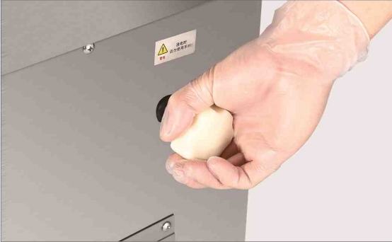 EASY DISASSEMBLY ENGINEERING TYPE MEAT SLICE CUTTER